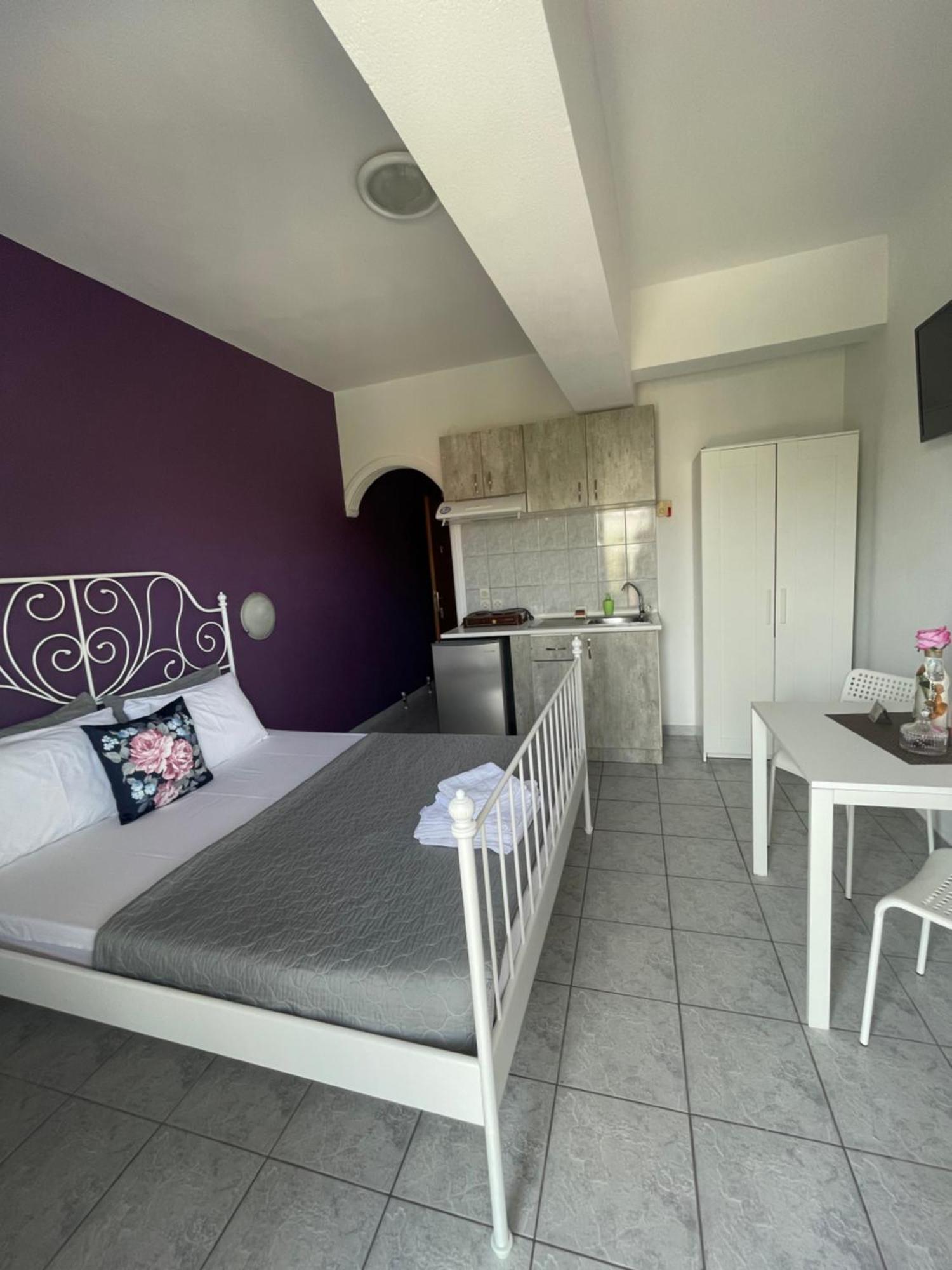 Nisel Seaside Apartment Paralia Katerinis Exterior photo